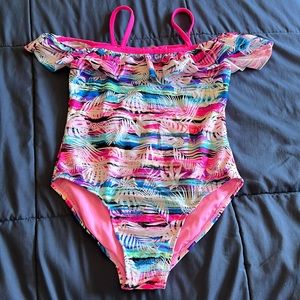 L 10-12 Girls One-Piece Bathing Suit
